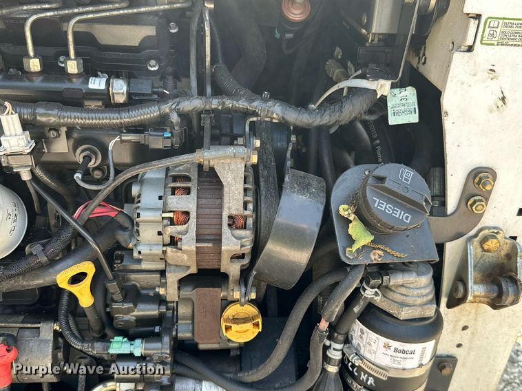 image for item MB9586 2015 Bobcat T650  tracked skid steer loader