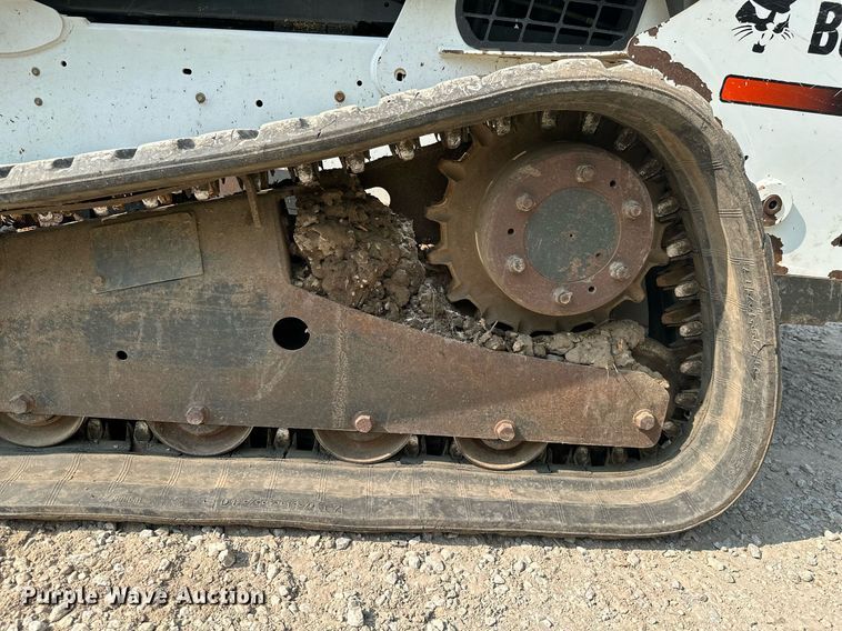 image for item MB9586 2015 Bobcat T650  tracked skid steer loader