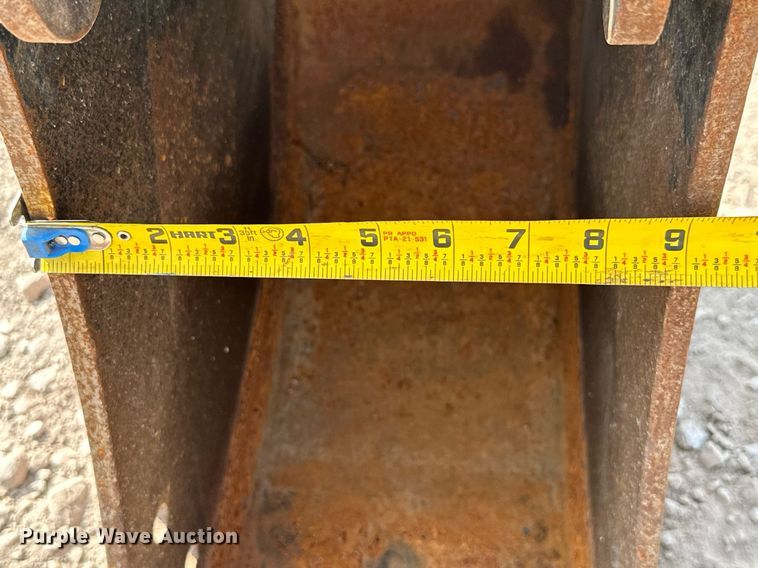 image for item MB9587 2014 Bobcat E32  mini excavator