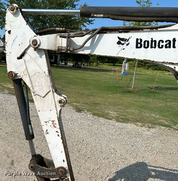 image for item MB9587 2014 Bobcat E32  mini excavator