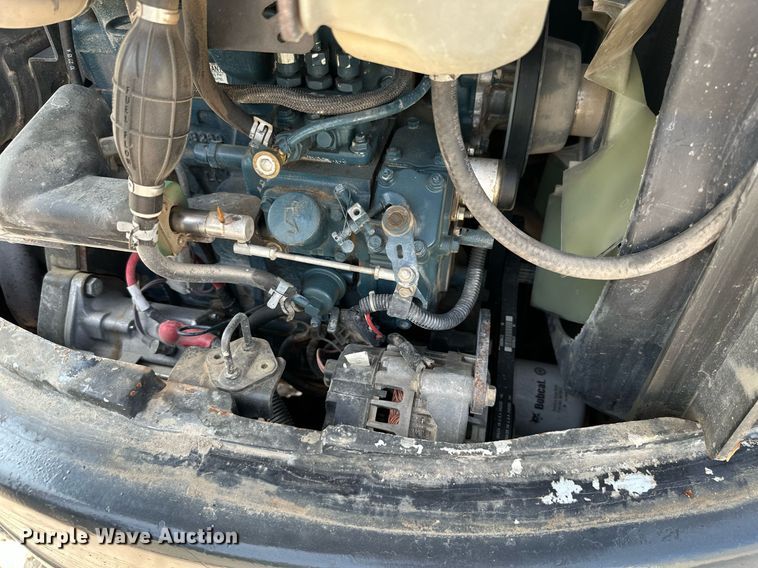 image for item MB9587 2014 Bobcat E32  mini excavator