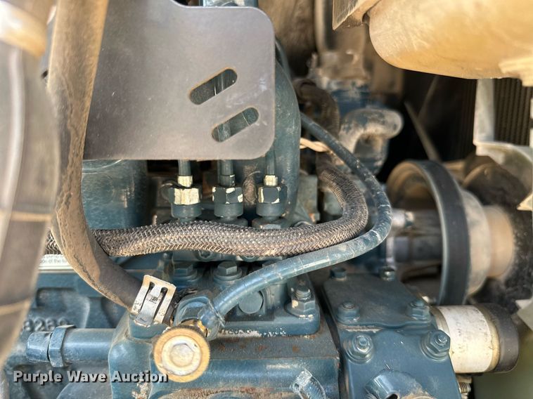 image for item MB9587 2014 Bobcat E32  mini excavator