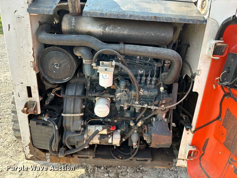 image for item MB9588 2006 Bobcat T300  tracked skid steer loader