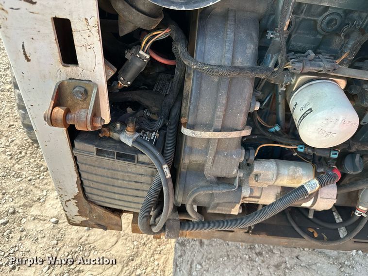 image for item MB9588 2006 Bobcat T300  tracked skid steer loader