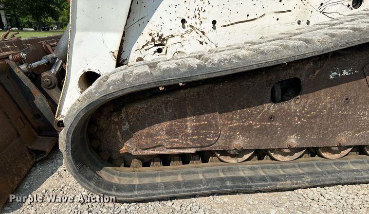 image for item MB9588 2006 Bobcat T300  tracked skid steer loader