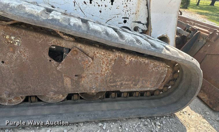 image for item MB9588 2006 Bobcat T300  tracked skid steer loader