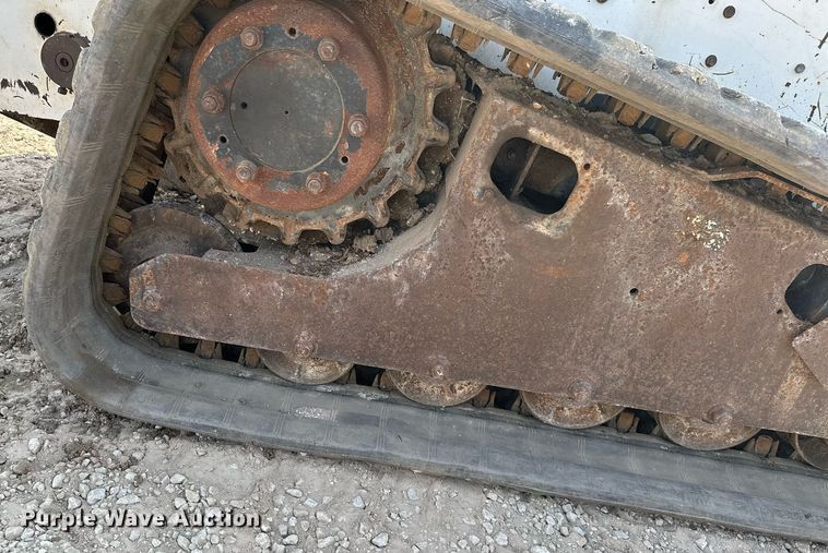 image for item MB9588 2006 Bobcat T300  tracked skid steer loader