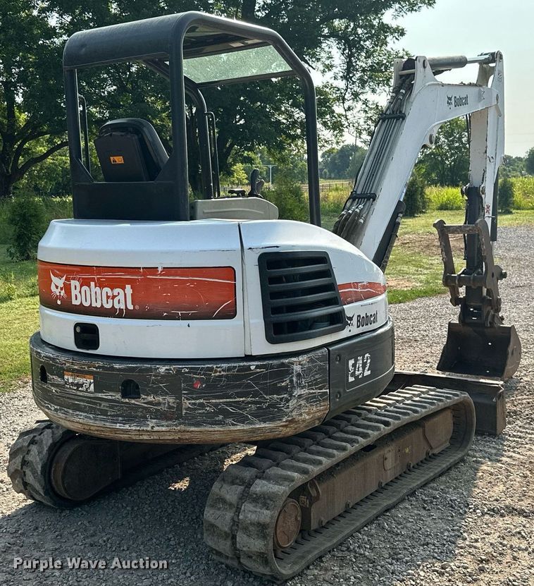 image for item MB9590 2013 Bobcat E42  mini excavator