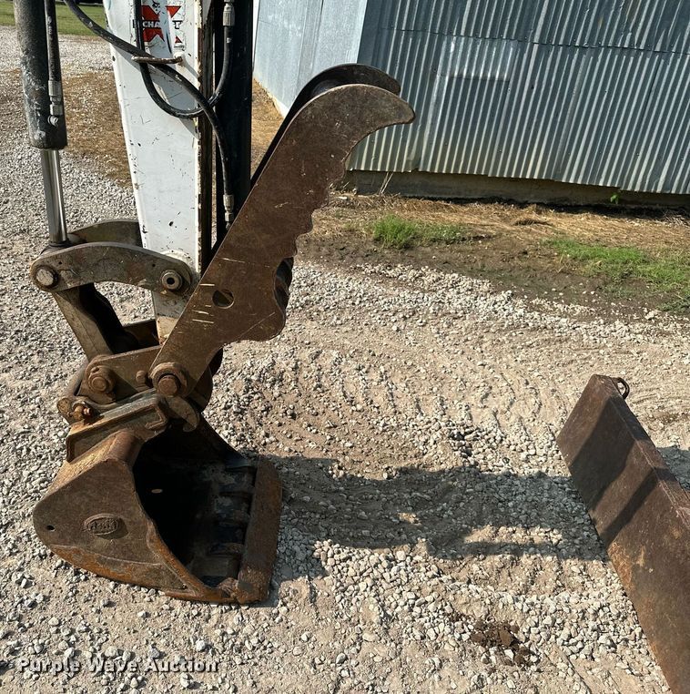 image for item MB9590 2013 Bobcat E42  mini excavator