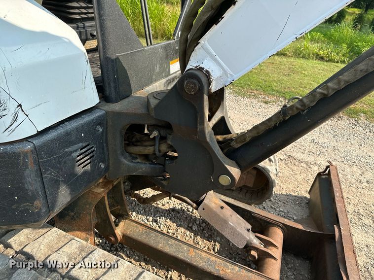 image for item MB9590 2013 Bobcat E42  mini excavator