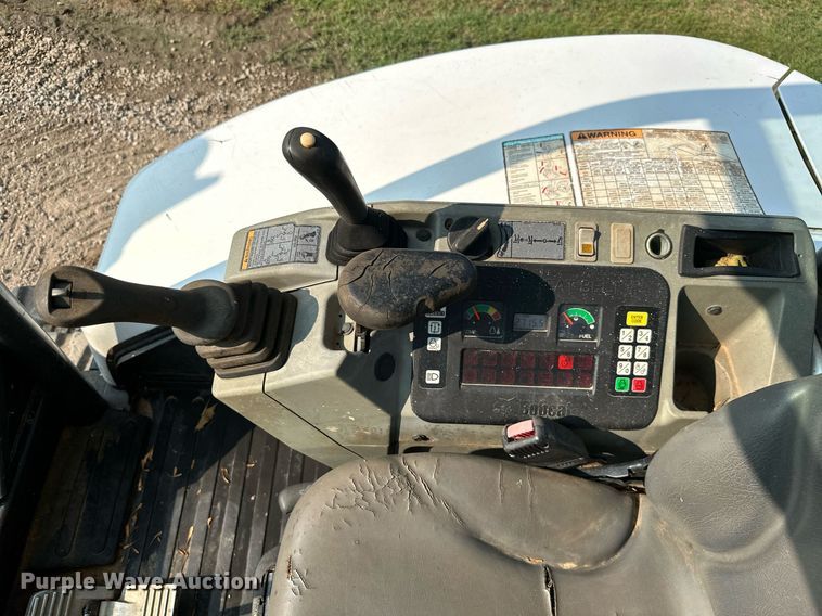 image for item MB9590 2013 Bobcat E42  mini excavator