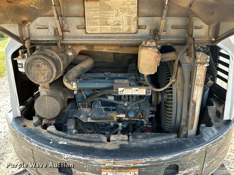 image for item MB9590 2013 Bobcat E42  mini excavator