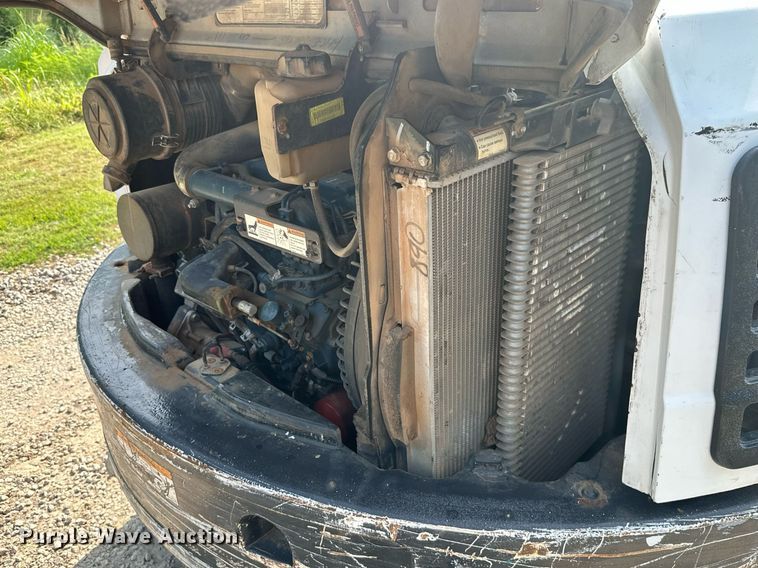 image for item MB9590 2013 Bobcat E42  mini excavator