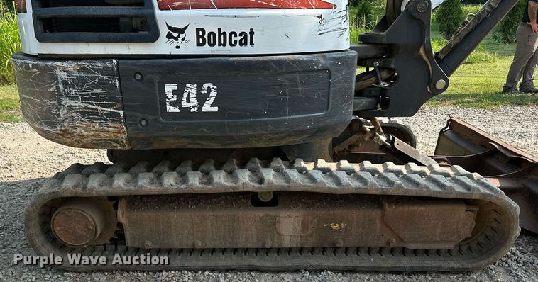 image for item MB9590 2013 Bobcat E42  mini excavator