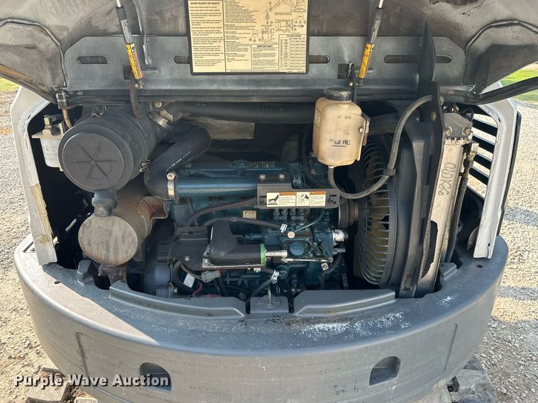 image for item MB9591 2011 Bobcat E42  mini excavator