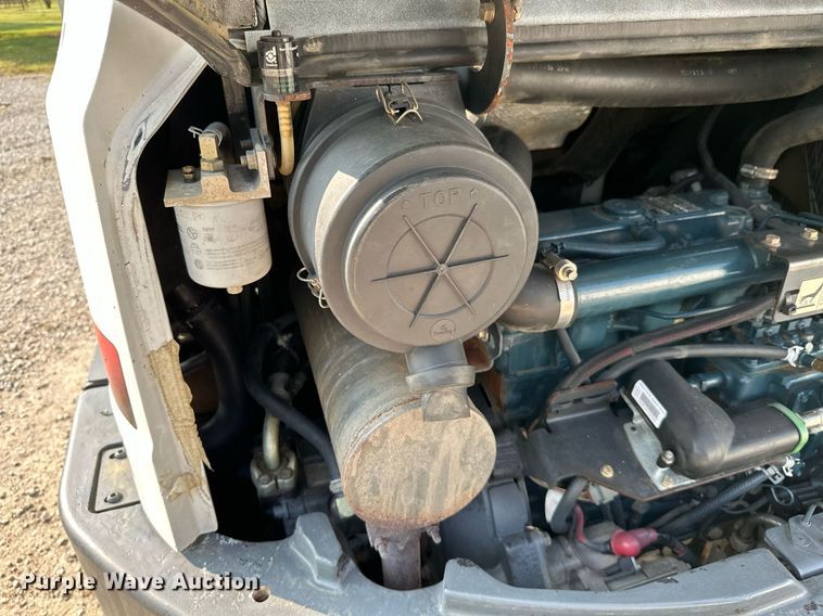 image for item MB9591 2011 Bobcat E42  mini excavator