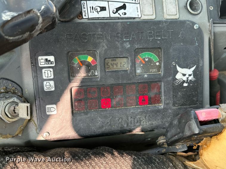 image for item MB9591 2011 Bobcat E42  mini excavator