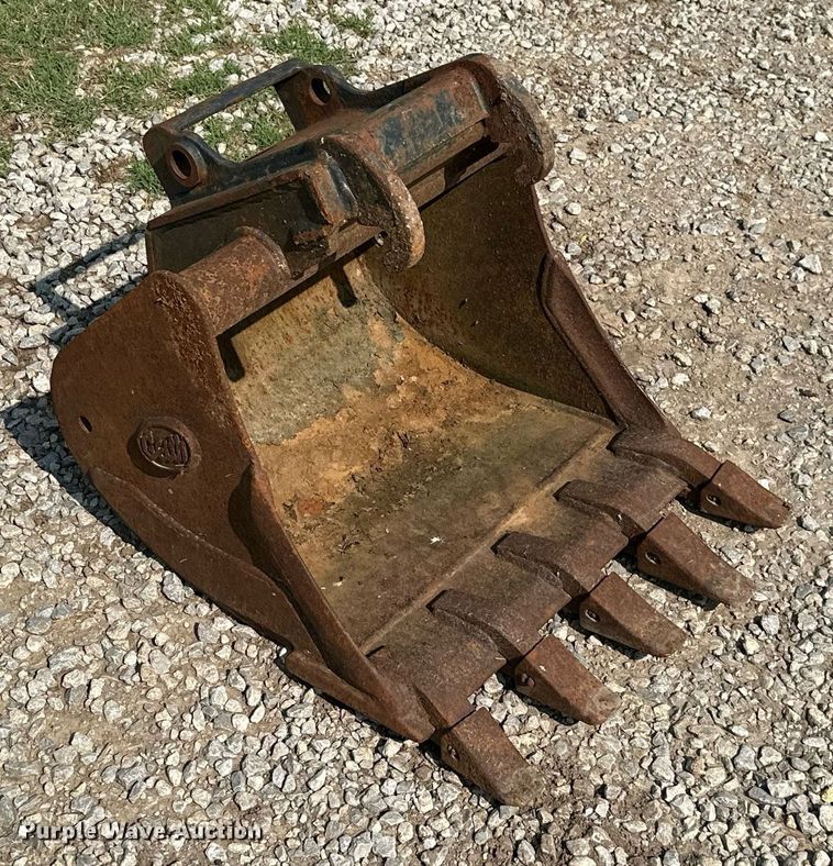 image for item MB9595 2016 Geith MX3HD  22"W excavator bucket