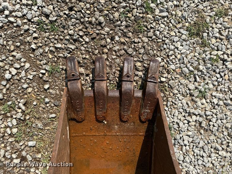 image for item MB9597 CP  14"W excavator bucket