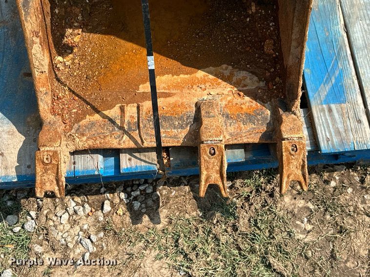 image for item MB9600 Bobcat  24"W excavator bucket