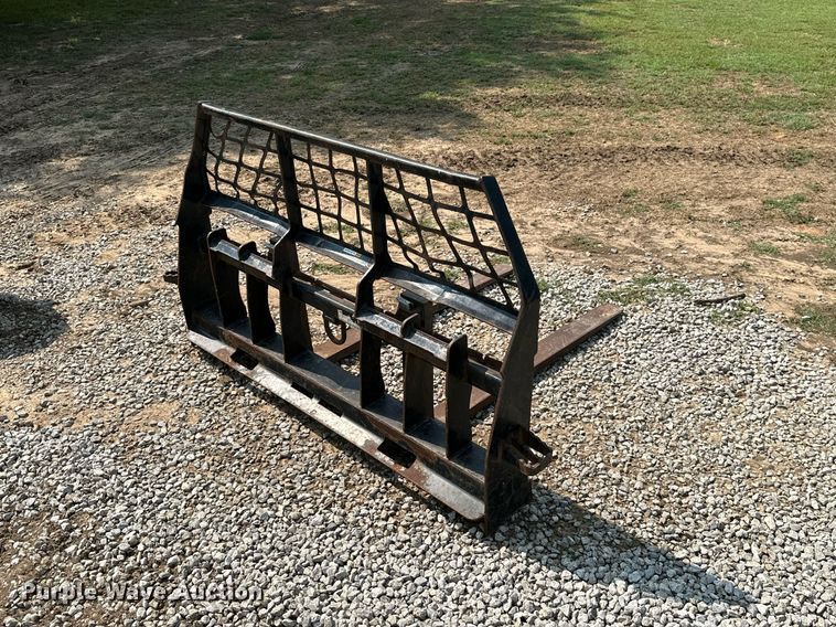 image for item MB9601 48"L skid steer forks