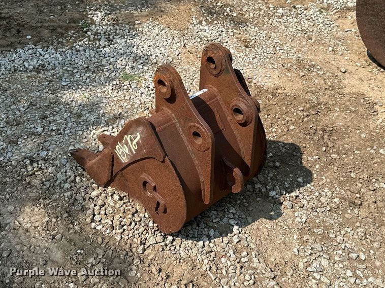 image for item MB9603 16"W excavator bucket