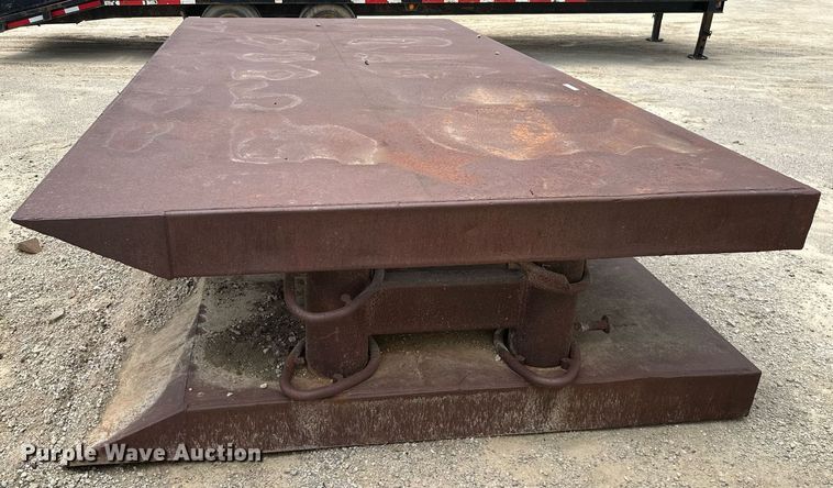 image for item MB9617 Trench box