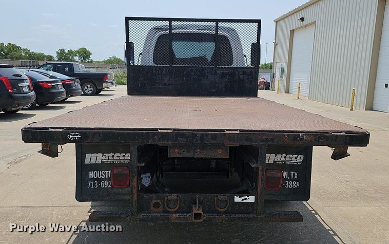 image for item MD9870 2006 GMC C4500  flatbed truck