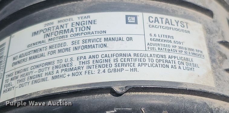 image for item MD9870 2006 GMC C4500  flatbed truck