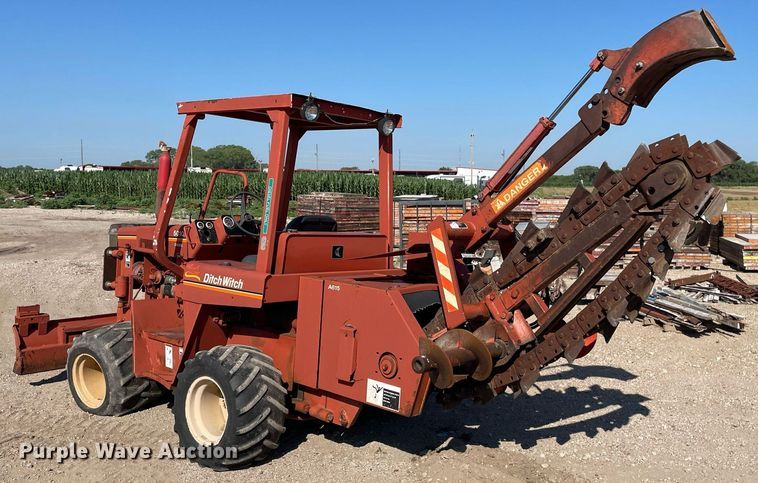 image for item ME9829 1986 Ditch Witch 5010DD  trencher