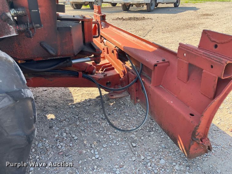 image for item ME9829 1986 Ditch Witch 5010DD  trencher