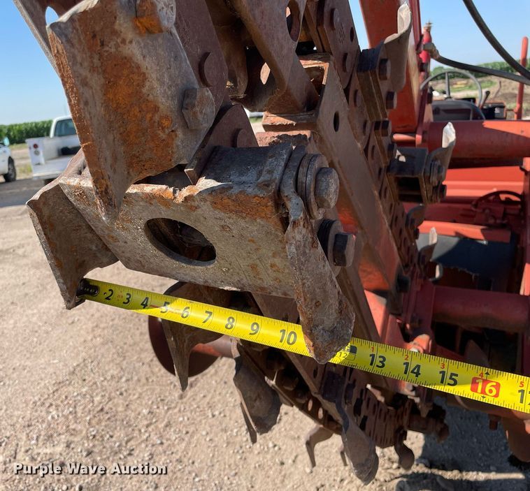 image for item ME9829 1986 Ditch Witch 5010DD  trencher