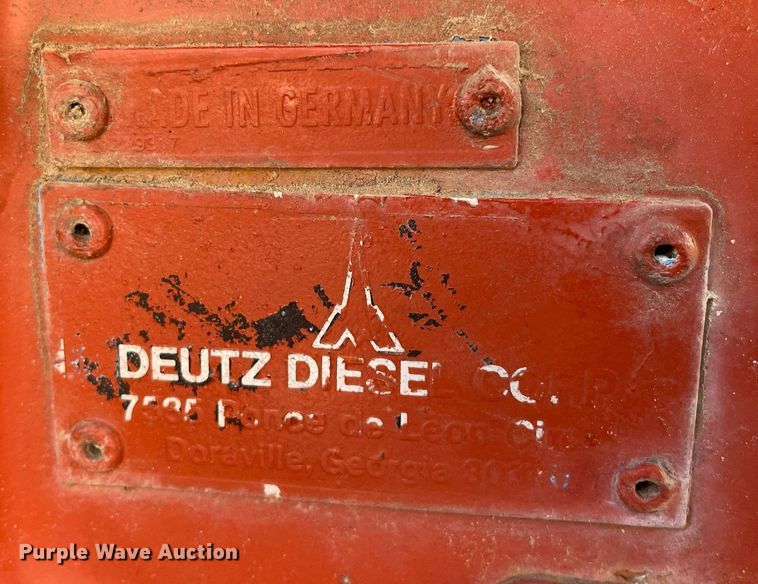 image for item ME9829 1986 Ditch Witch 5010DD  trencher