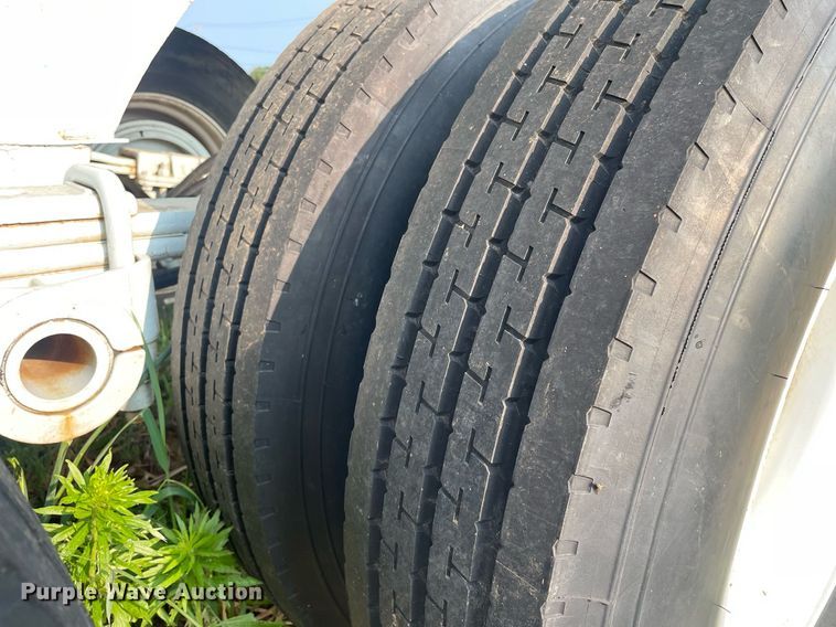 image for item ME9914 2004 V.E. Enterprises DT-29-V.E.Lite  end dump trailer