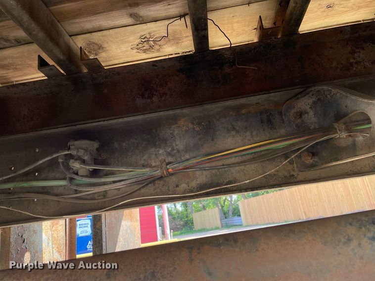 image for item ME9939 1991 International 4900  crane truck