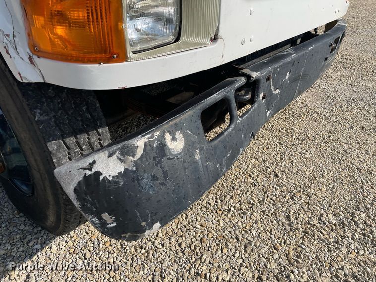 image for item ME9939 1991 International 4900  crane truck