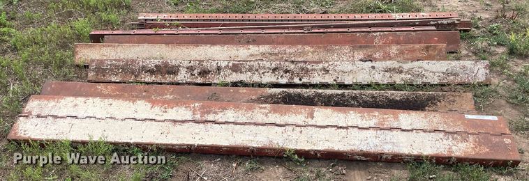 image for item ME9985 Symons  concrete form corner panels