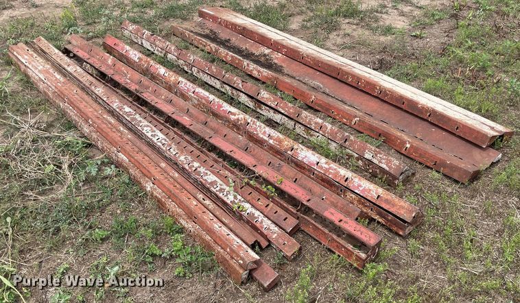 image for item ME9985 Symons  concrete form corner panels