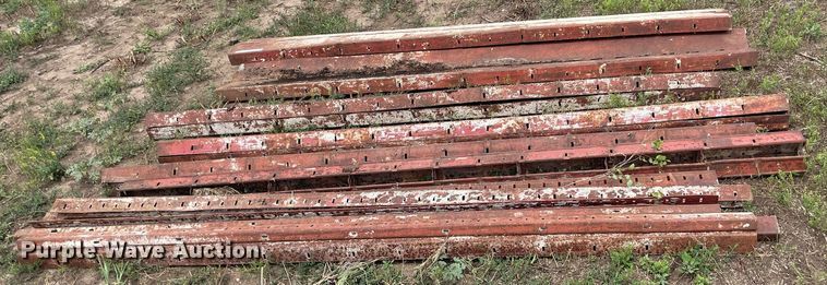 image for item ME9985 Symons  concrete form corner panels