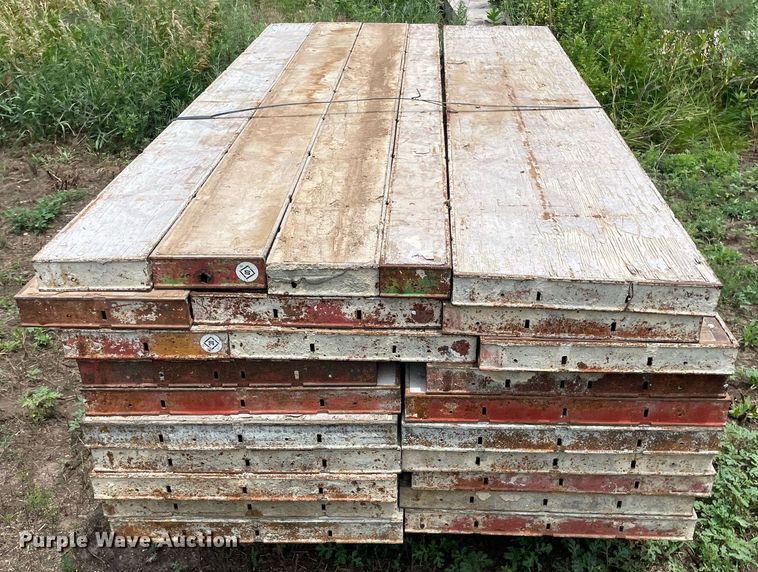 image for item ME9994 Symons  concrete wall supplies