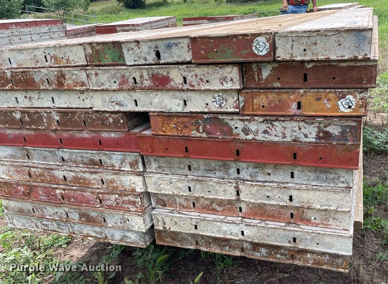 image for item ME9994 Symons  concrete wall supplies