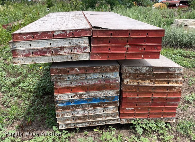 image for item ME9996 (28) Symons 8'L x 24"W concrete forms