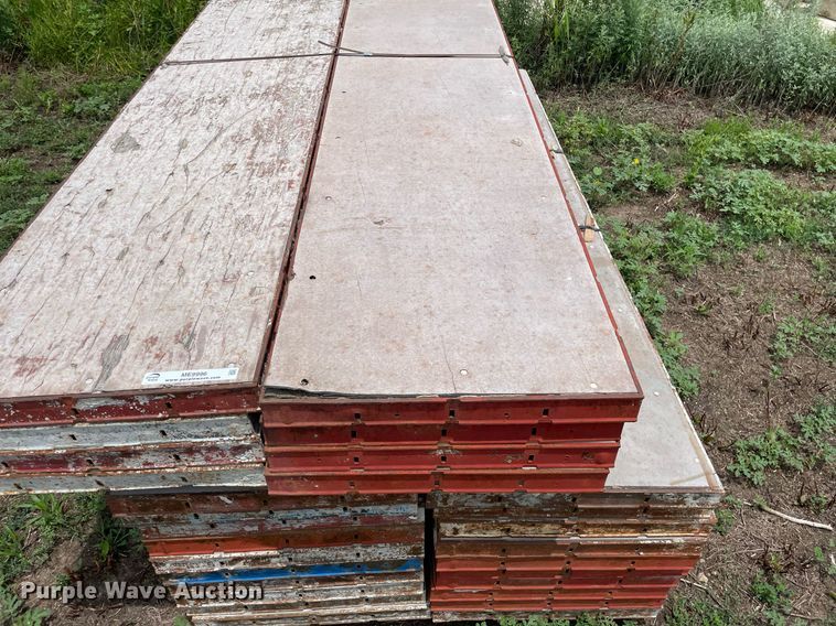 image for item ME9996 (28) Symons 8'L x 24"W concrete forms