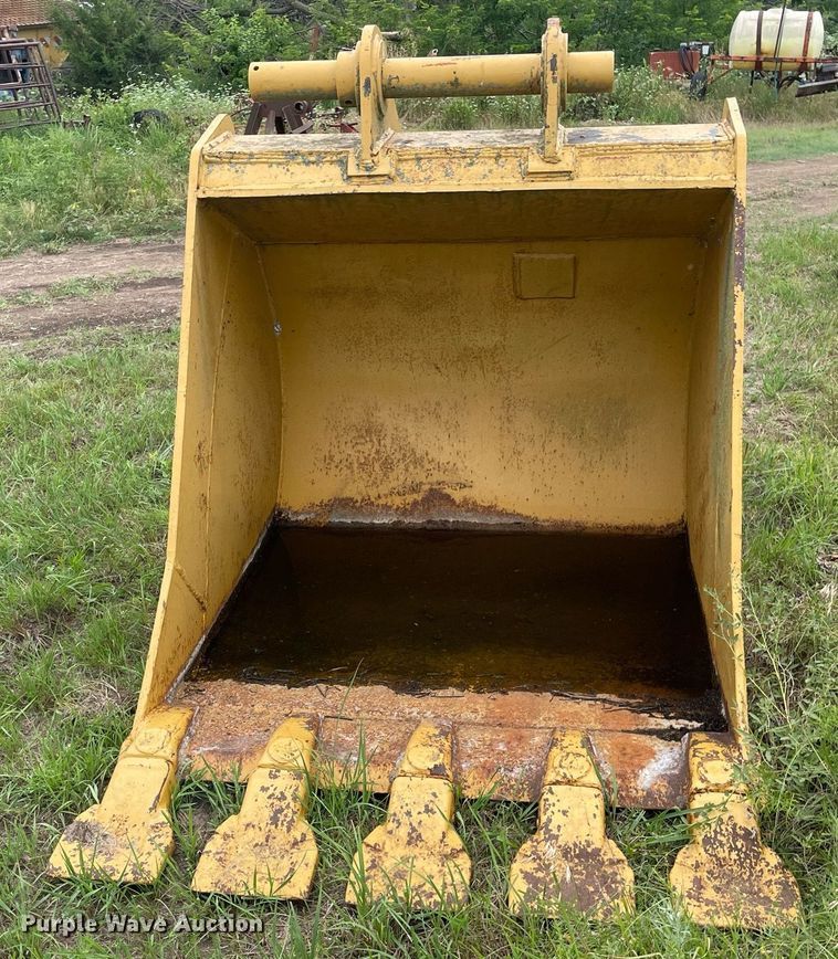 image for item ME9999 Excavator bucket