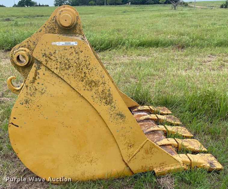 image for item ME9999 Excavator bucket