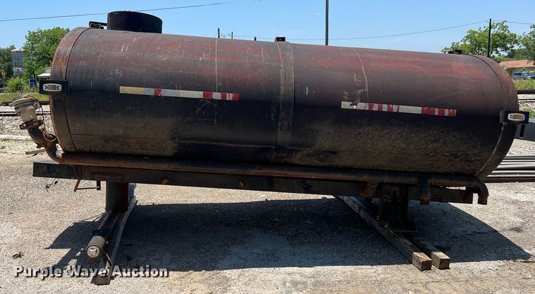 image for item MG9028 Imperial Tank Co.  water tank bed