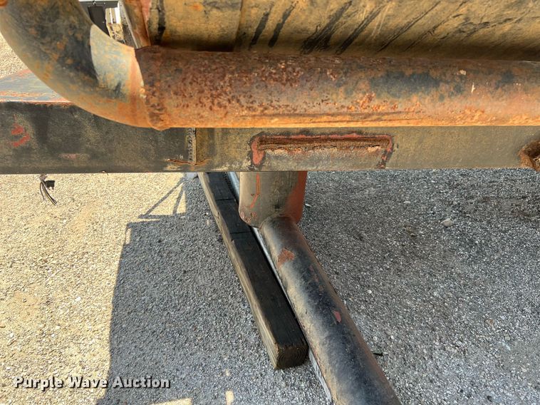 image for item MG9028 Imperial Tank Co.  water tank bed