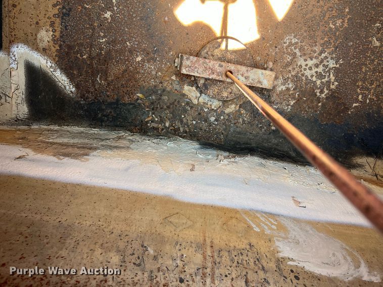 image for item MG9028 Imperial Tank Co.  water tank bed