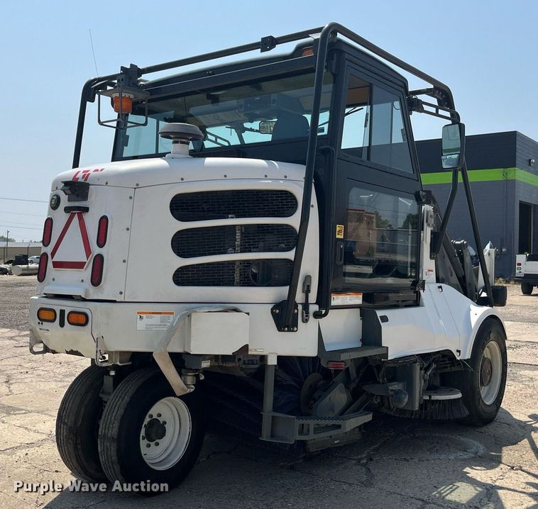 image for item MG9313 2010 Elgin Pelican NP  street sweeper