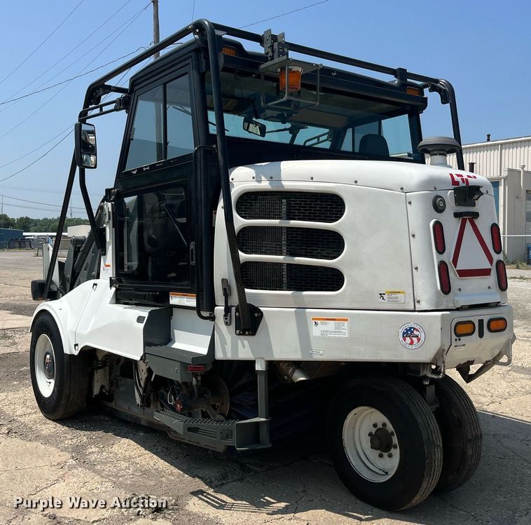 image for item MG9313 2010 Elgin Pelican NP  street sweeper